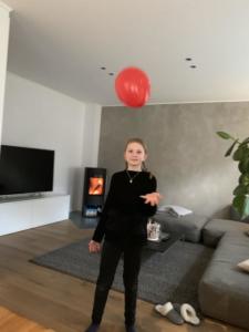 1610722823